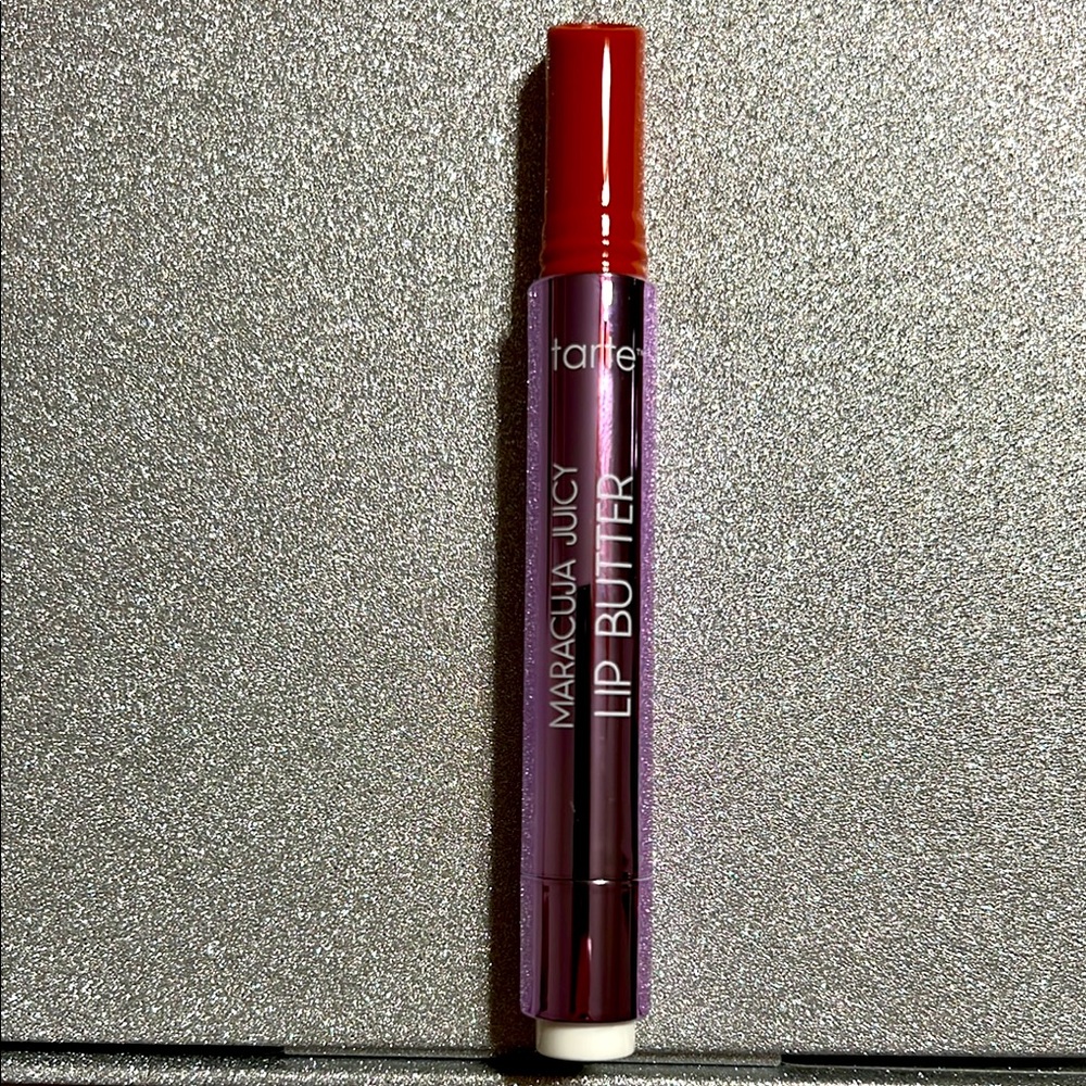 Tarte Maracuja Juicy Red Lip Balm Gloss Vibrant Hydration. Color Pink Amber
